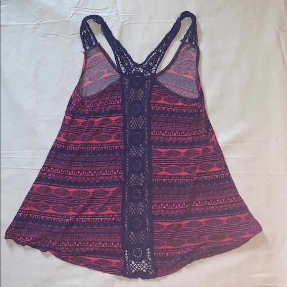 🎆 Pink & Blue Aztec Tank - Picture 5 of 5